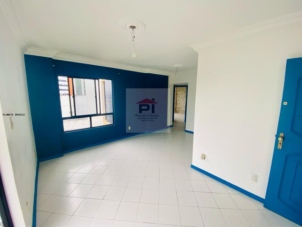 Apartamento à venda com 2 quartos, 75m² - Foto 6