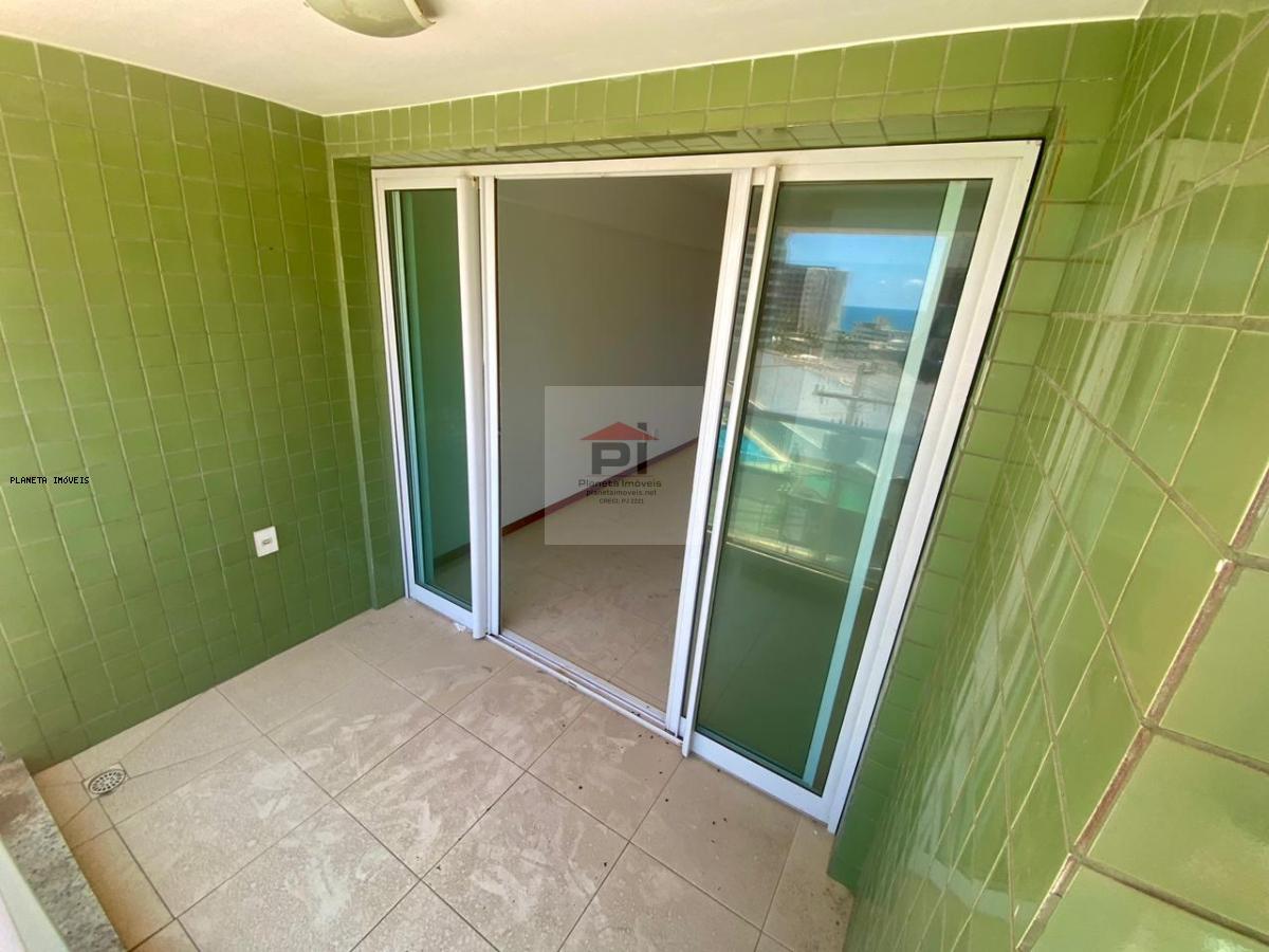 Apartamento à venda com 2 quartos, 62m² - Foto 2