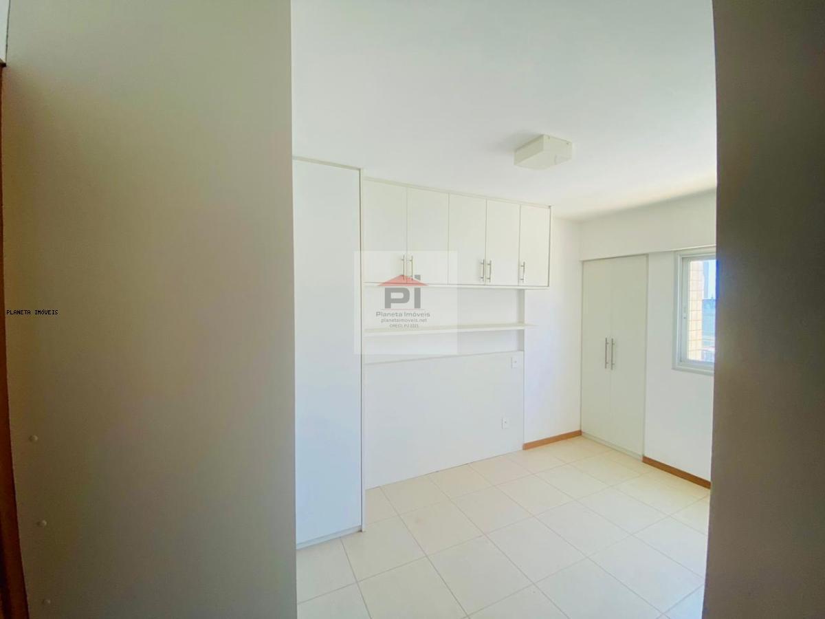 Apartamento à venda com 2 quartos, 62m² - Foto 5