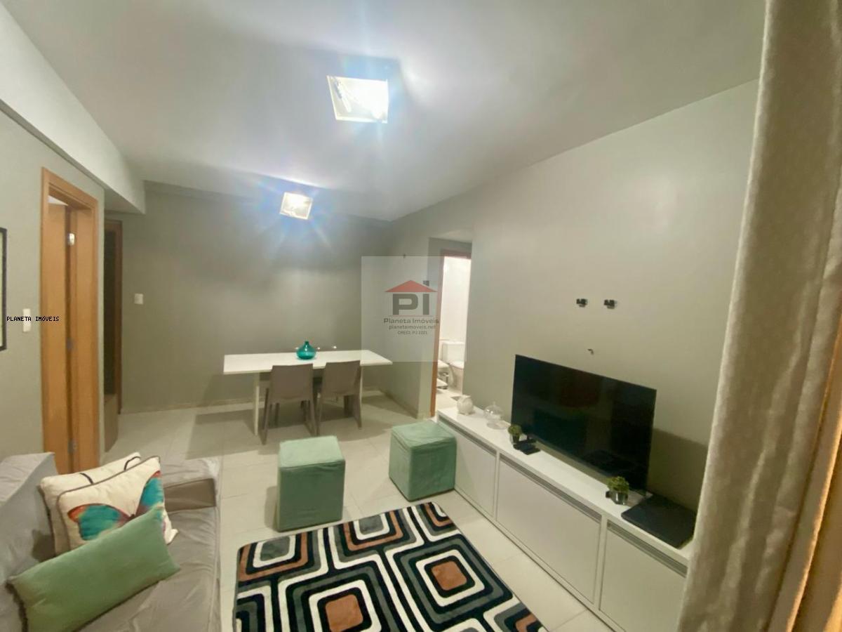 Apartamento à venda com 2 quartos, 72m² - Foto 3