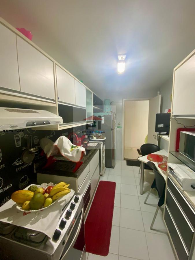 Apartamento à venda com 3 quartos, 95m² - Foto 9