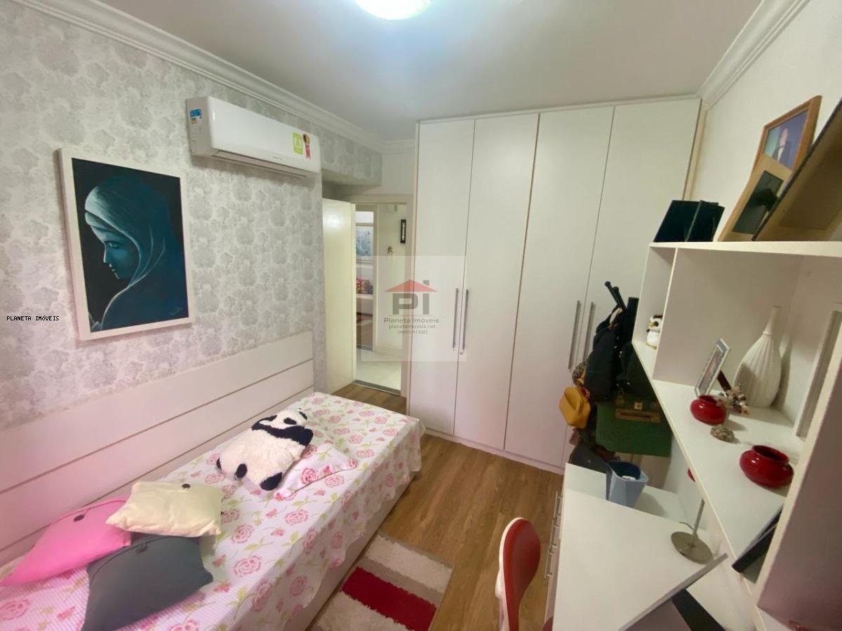 Apartamento à venda com 3 quartos, 95m² - Foto 10