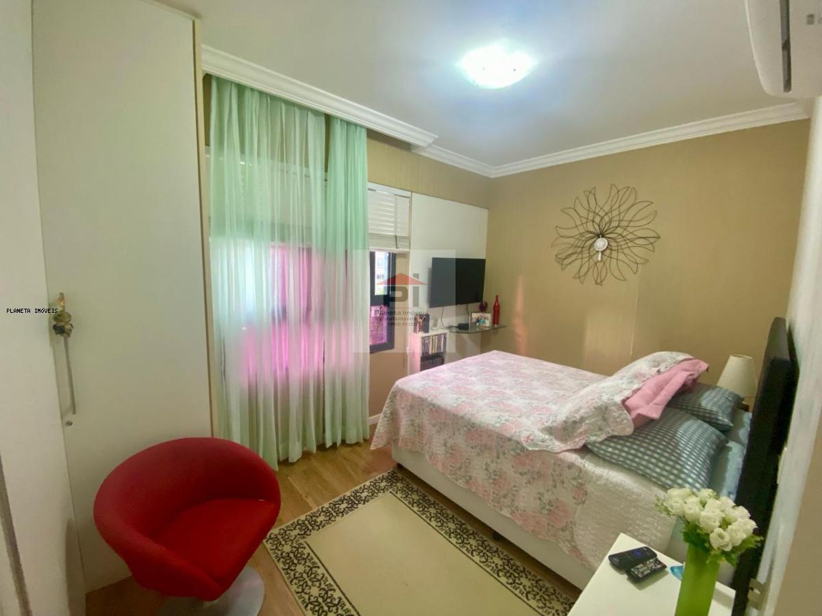 Apartamento à venda com 3 quartos, 95m² - Foto 14