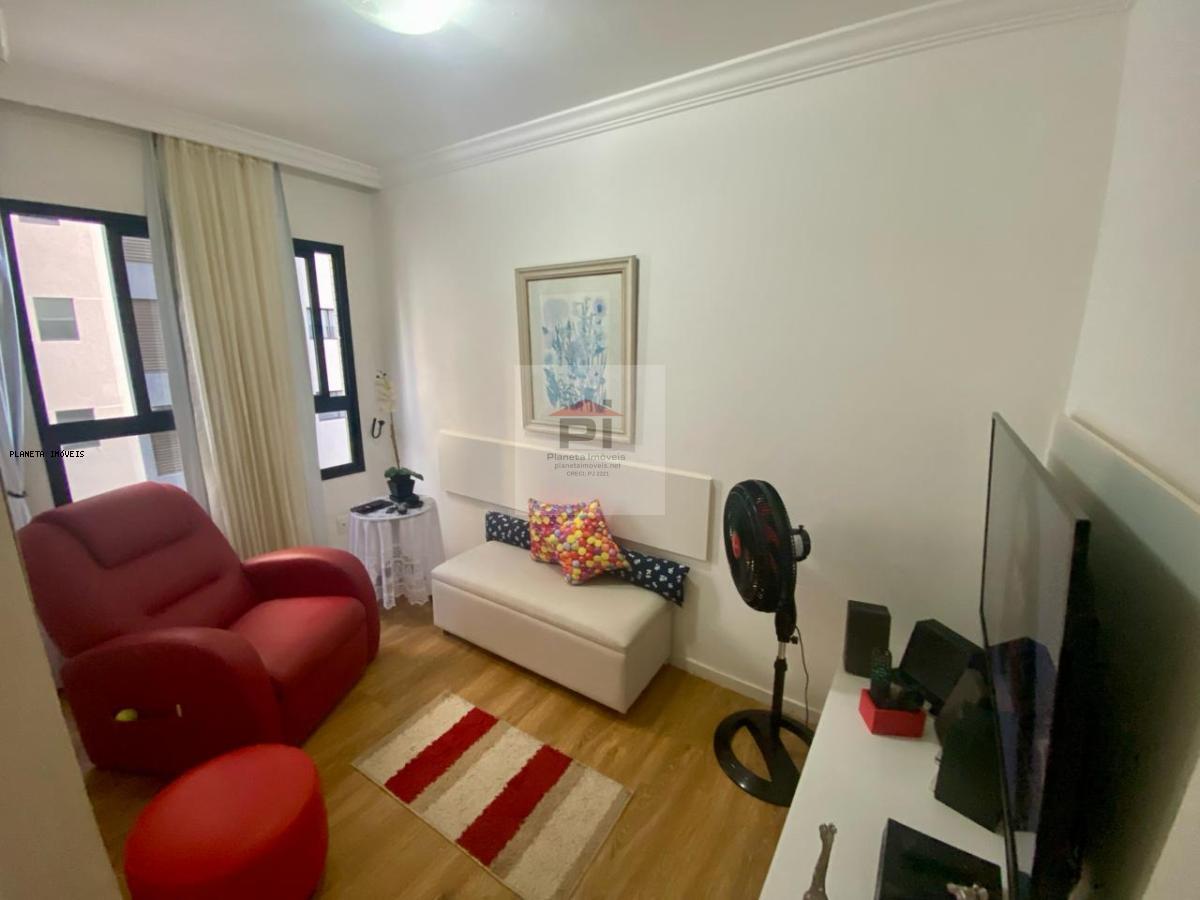 Apartamento à venda com 3 quartos, 95m² - Foto 17