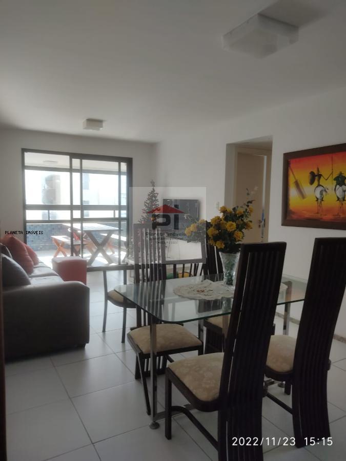 Apartamento à venda com 2 quartos, 78m² - Foto 2