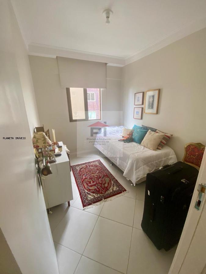 Apartamento à venda com 2 quartos, 70m² - Foto 5