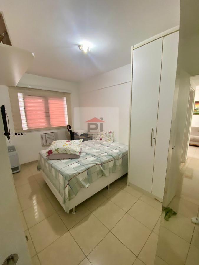 Apartamento à venda com 2 quartos, 68m² - Foto 3