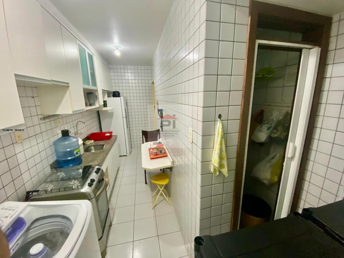 Apartamento à venda com 3 quartos, 74m² - Foto 13