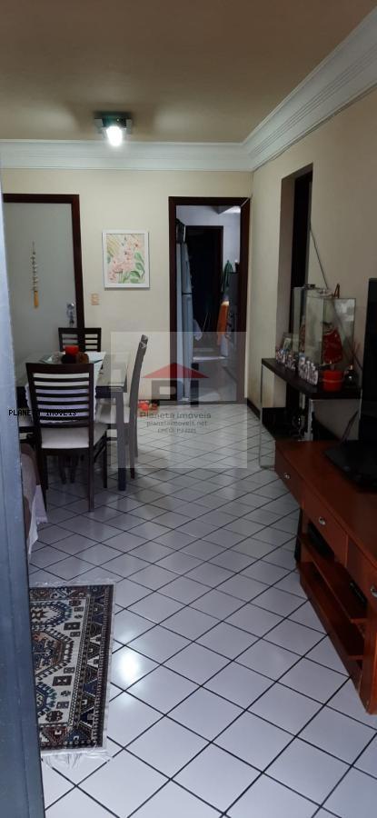 Apartamento à venda com 3 quartos, 96m² - Foto 3