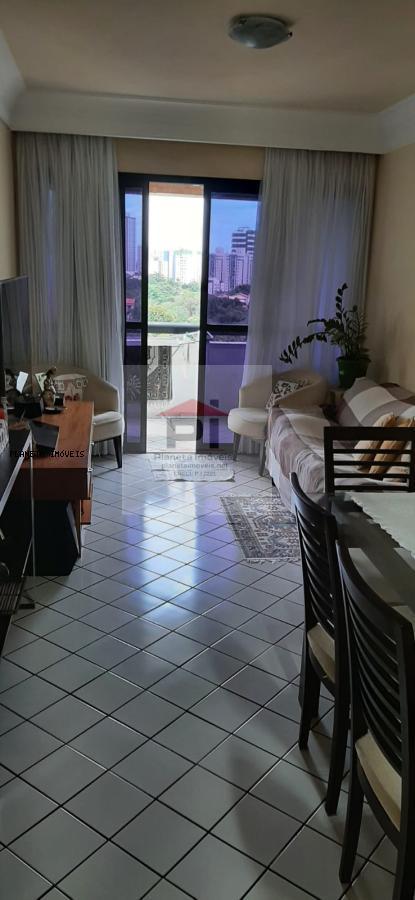 Apartamento à venda com 3 quartos, 96m² - Foto 2