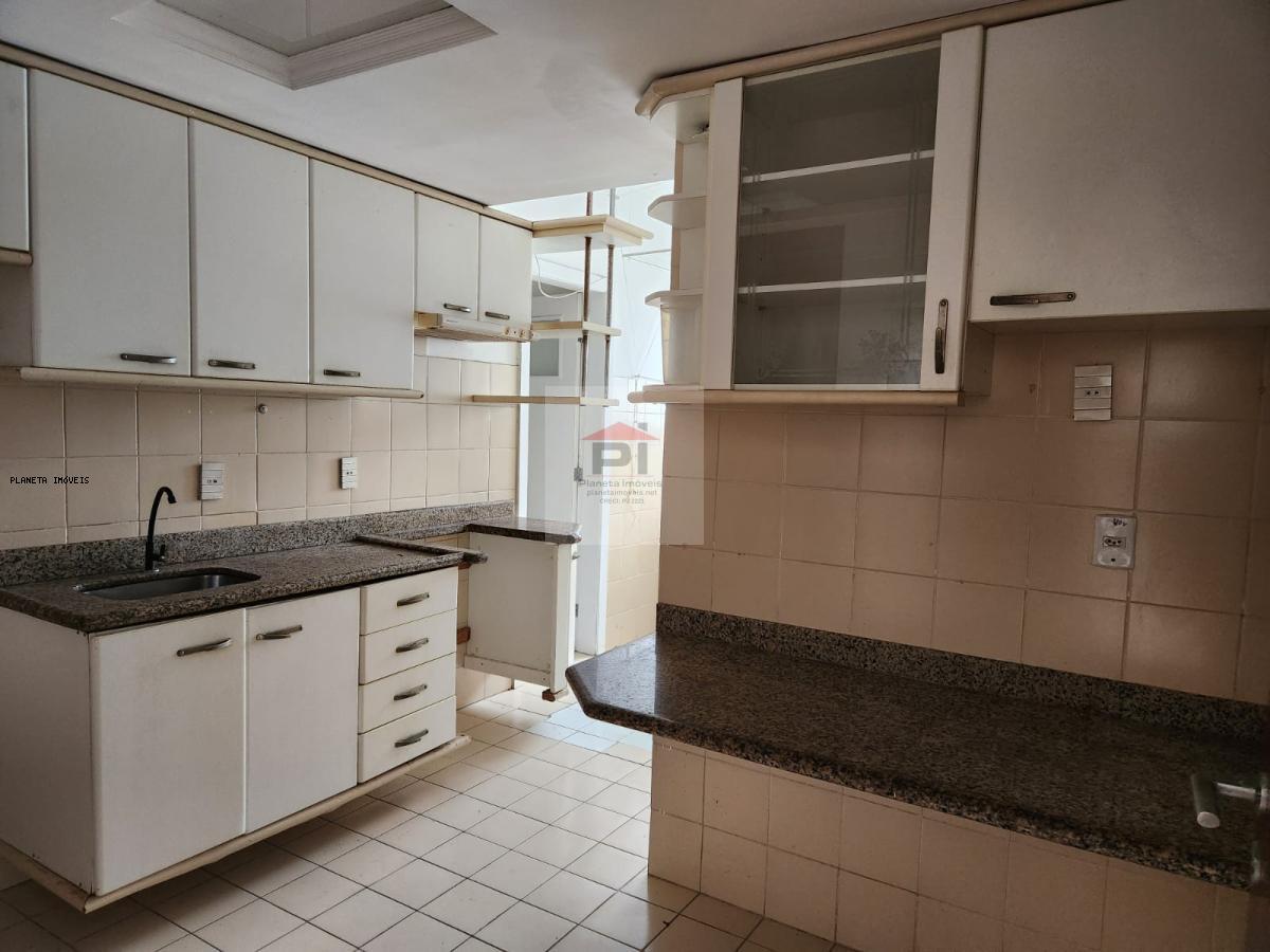 Apartamento à venda com 3 quartos, 100m² - Foto 17