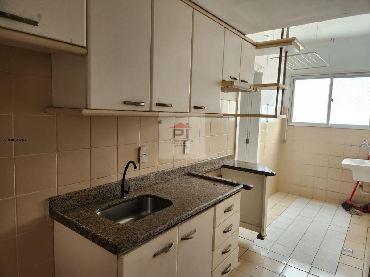 Apartamento à venda com 3 quartos, 100m² - Foto 19