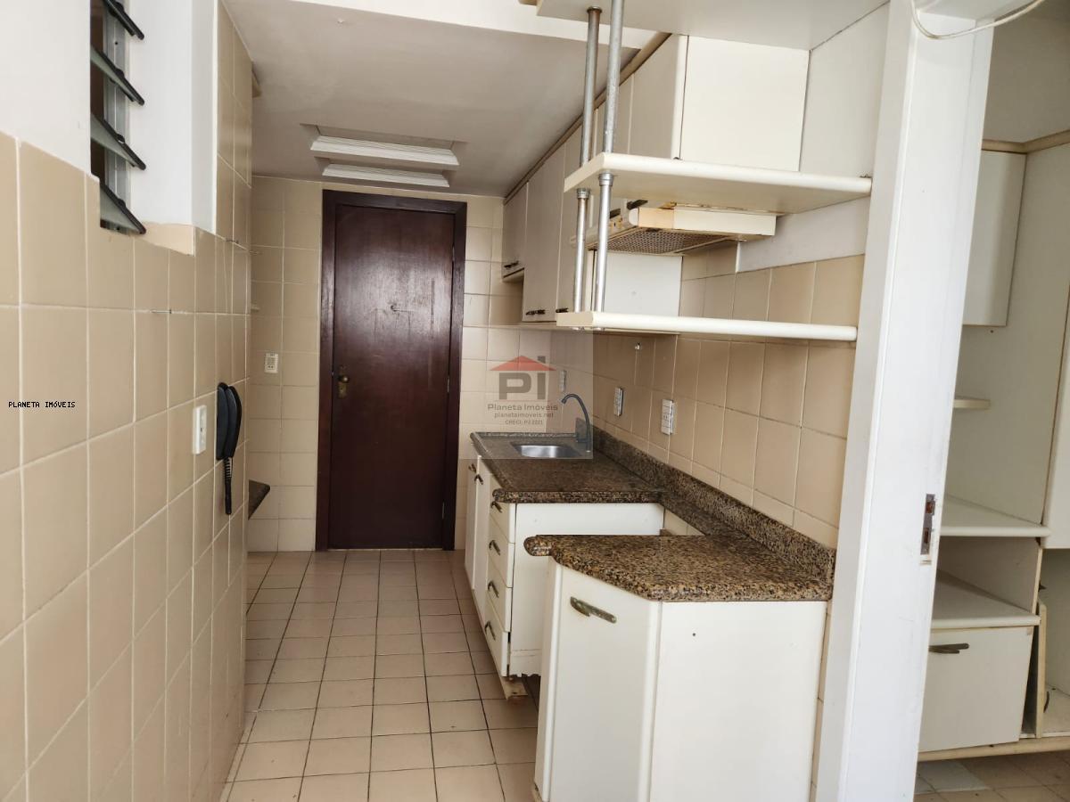 Apartamento à venda com 3 quartos, 100m² - Foto 20