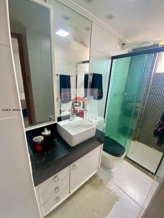 Apartamento à venda com 2 quartos, 72m² - Foto 9