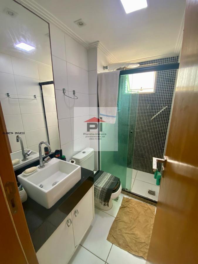 Apartamento à venda com 2 quartos, 72m² - Foto 10