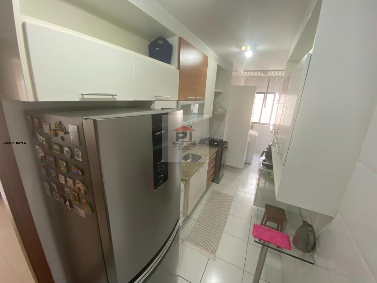 Apartamento à venda com 3 quartos, 91m² - Foto 15