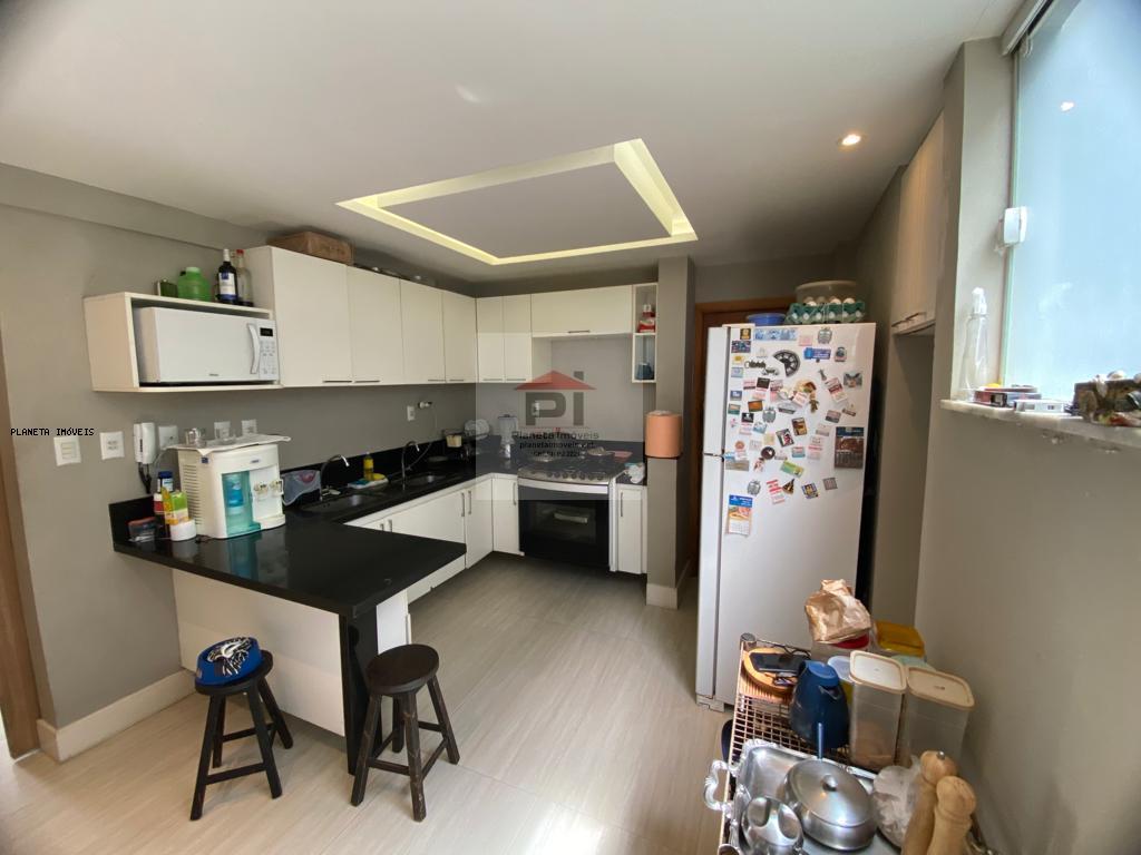 Apartamento à venda com 3 quartos, 120m² - Foto 12