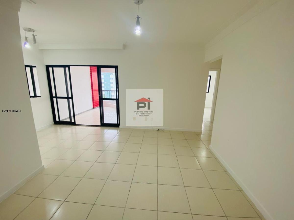 Apartamento à venda com 3 quartos, 86m² - Foto 1