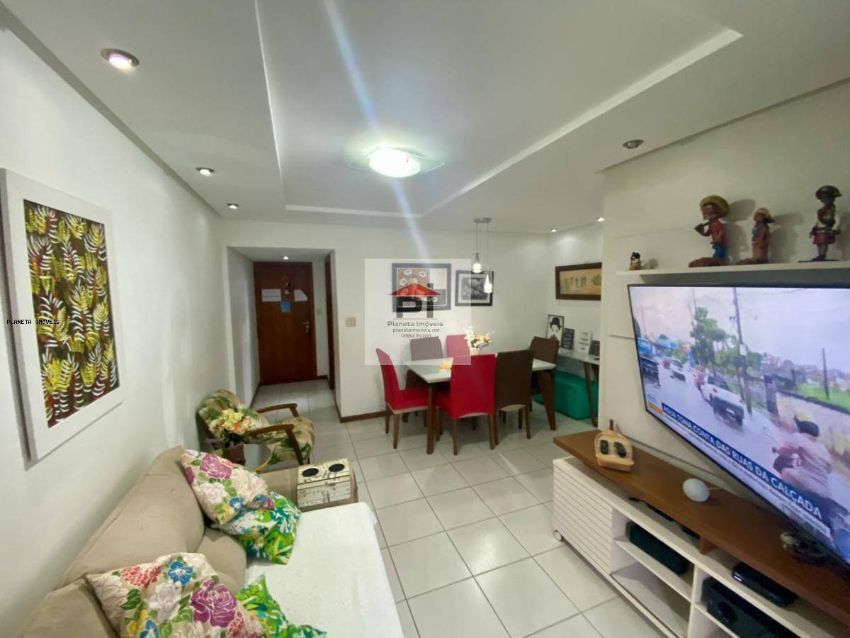 Apartamento à venda com 3 quartos, 93m² - Foto 3