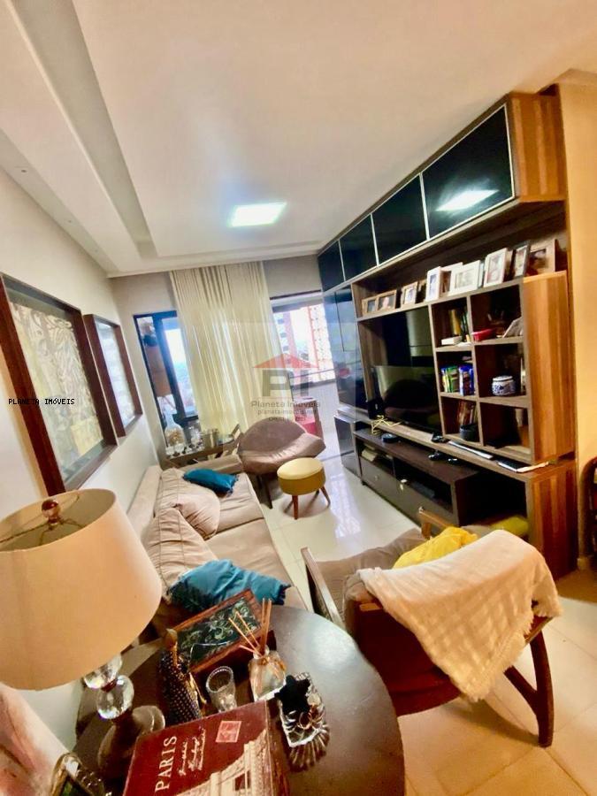 Apartamento à venda com 3 quartos, 85m² - Foto 4