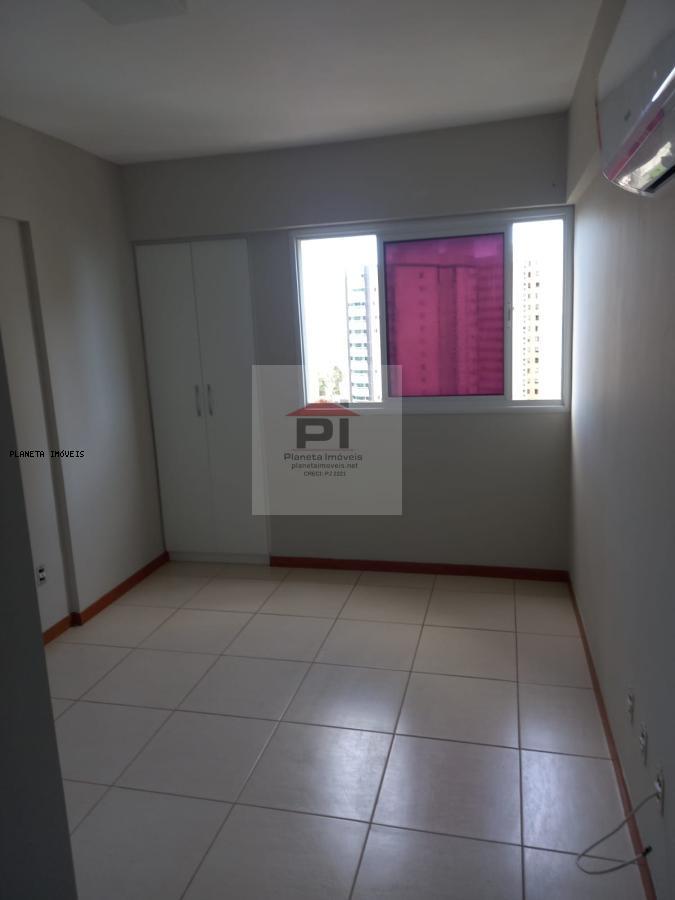 Apartamento à venda com 2 quartos, 62m² - Foto 12