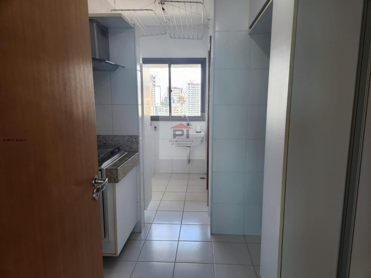 Apartamento à venda com 3 quartos, 106m² - Foto 8