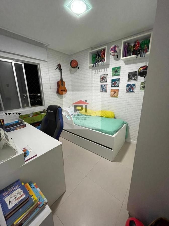 Apartamento à venda com 3 quartos, 82m² - Foto 11