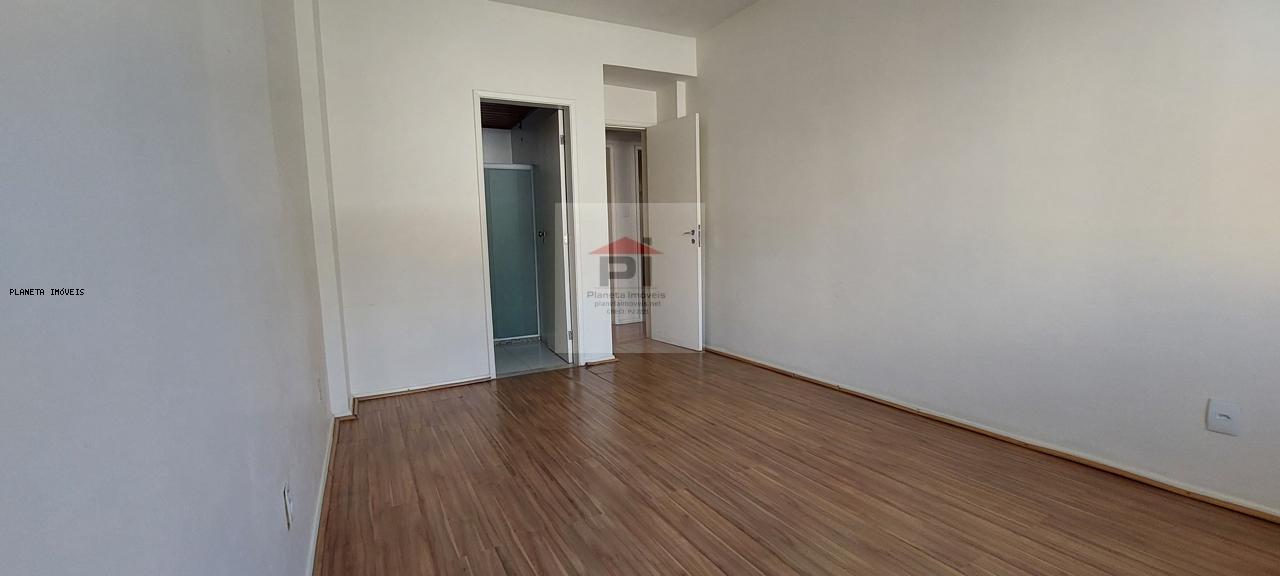 Apartamento à venda com 3 quartos, 139m² - Foto 12