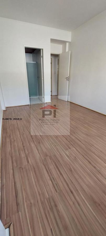 Apartamento à venda com 3 quartos, 139m² - Foto 13