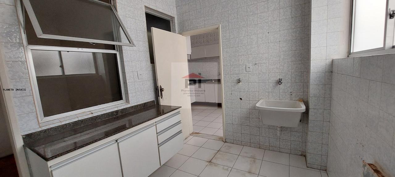 Apartamento à venda com 3 quartos, 139m² - Foto 28