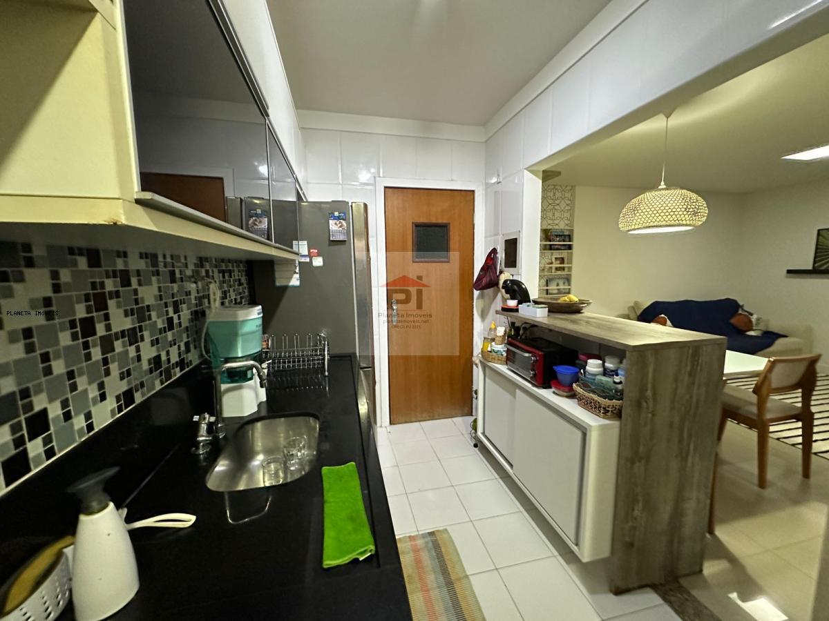 Apartamento à venda com 3 quartos, 78m² - Foto 3