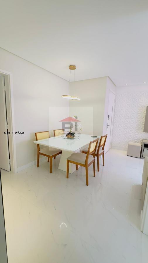 Apartamento à venda com 3 quartos, 72m² - Foto 3