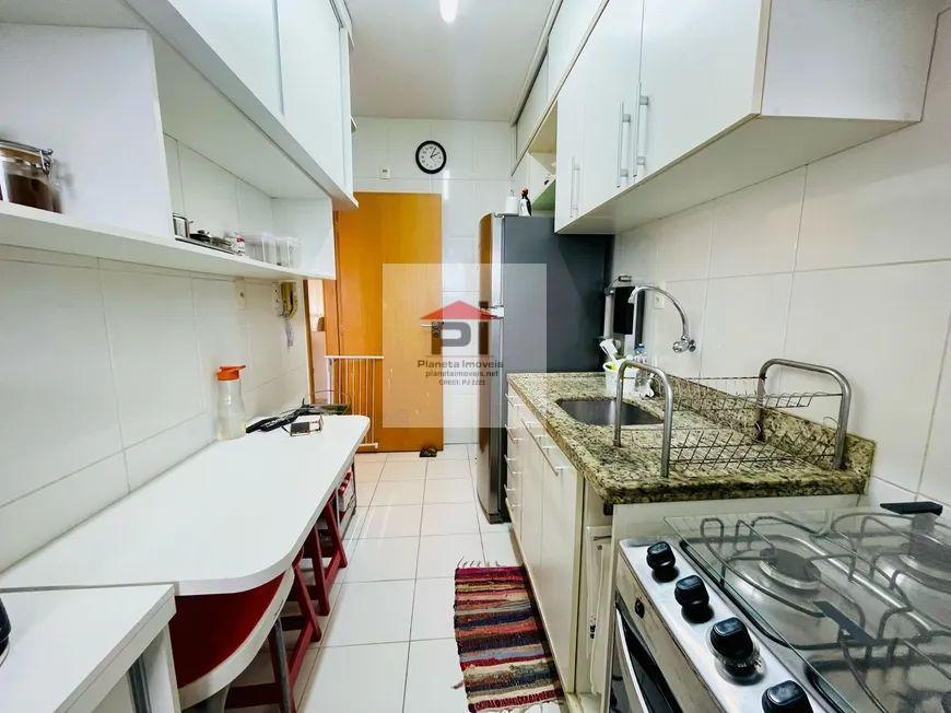 Apartamento à venda com 2 quartos, 72m² - Foto 8