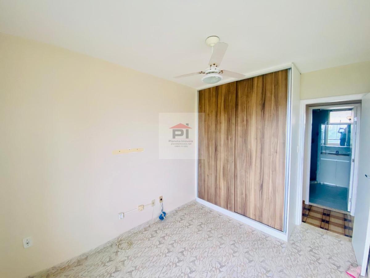 Apartamento à venda com 2 quartos, 85m² - Foto 9