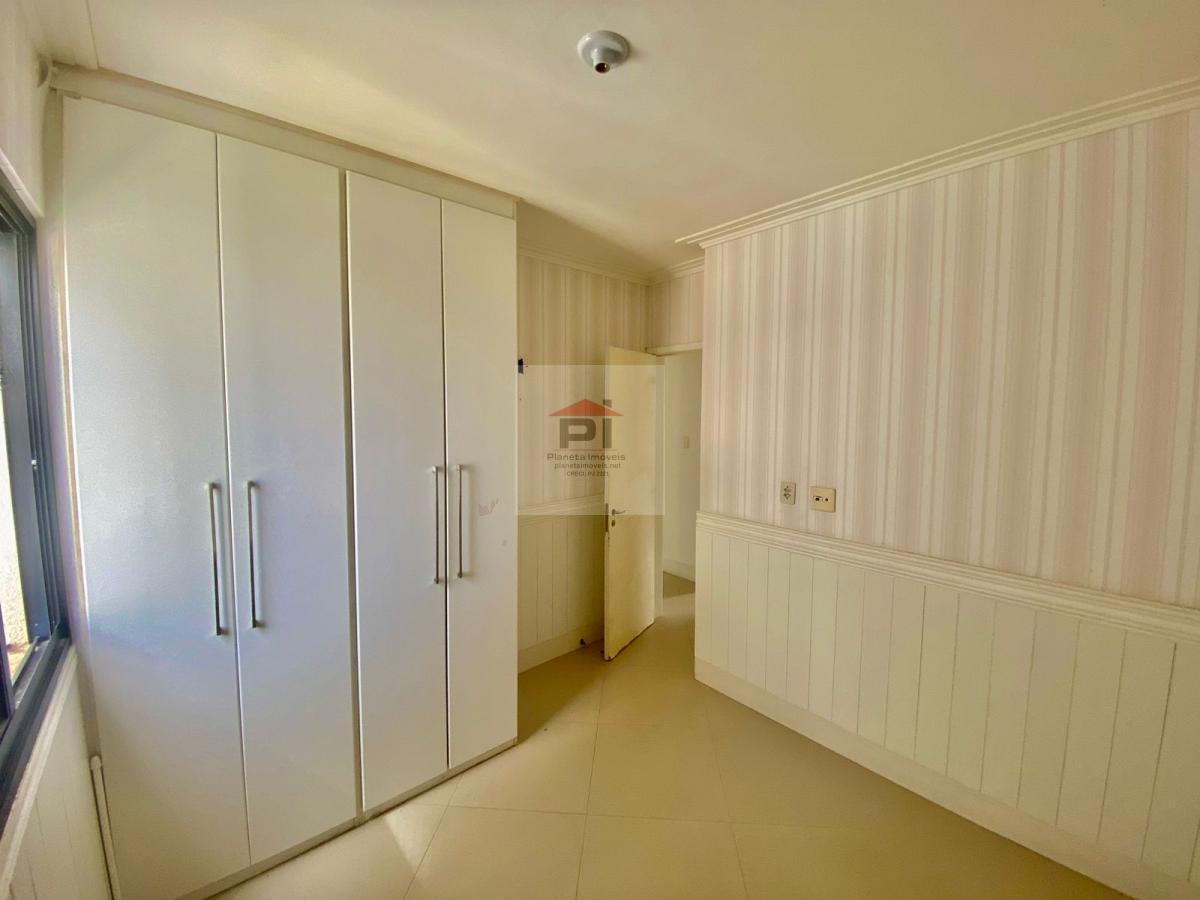 Apartamento à venda com 4 quartos, 90m² - Foto 5