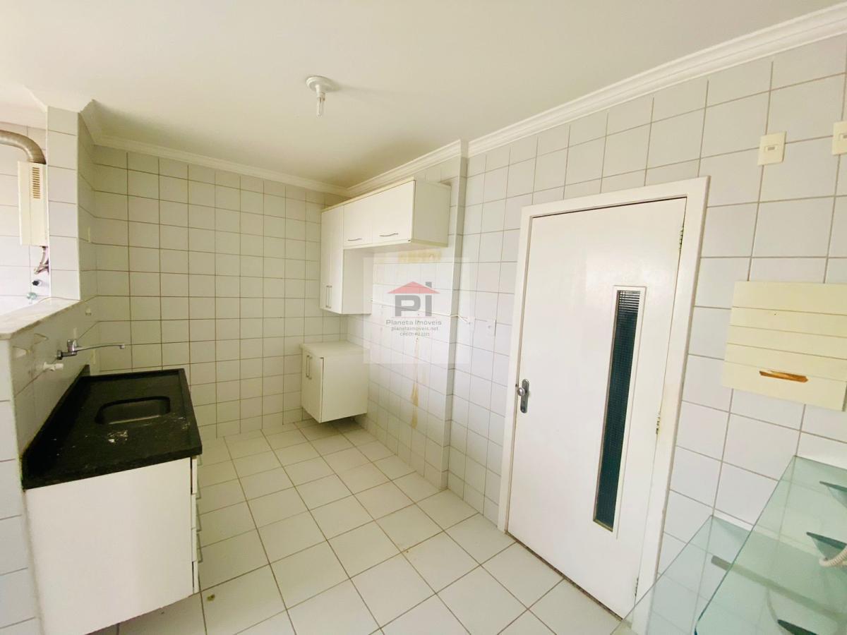 Apartamento à venda com 4 quartos, 90m² - Foto 13