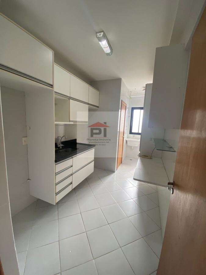 Apartamento à venda com 3 quartos, 74m² - Foto 12