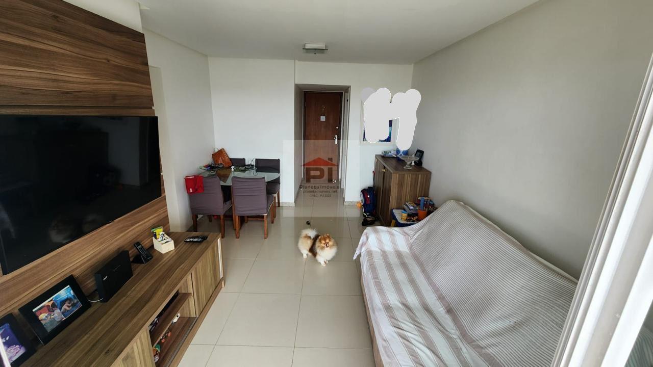 Apartamento à venda com 2 quartos, 70m² - Foto 1