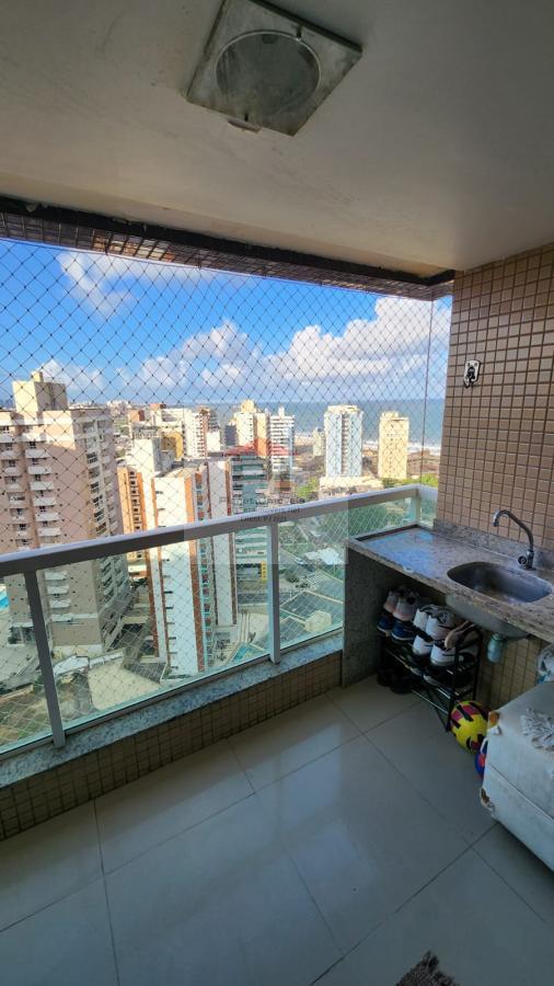 Apartamento à venda com 2 quartos, 70m² - Foto 3