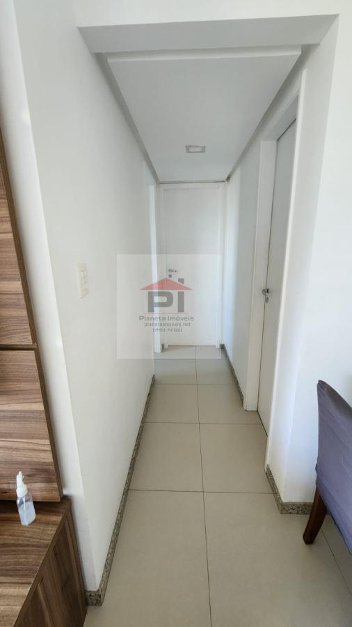 Apartamento à venda com 2 quartos, 70m² - Foto 8