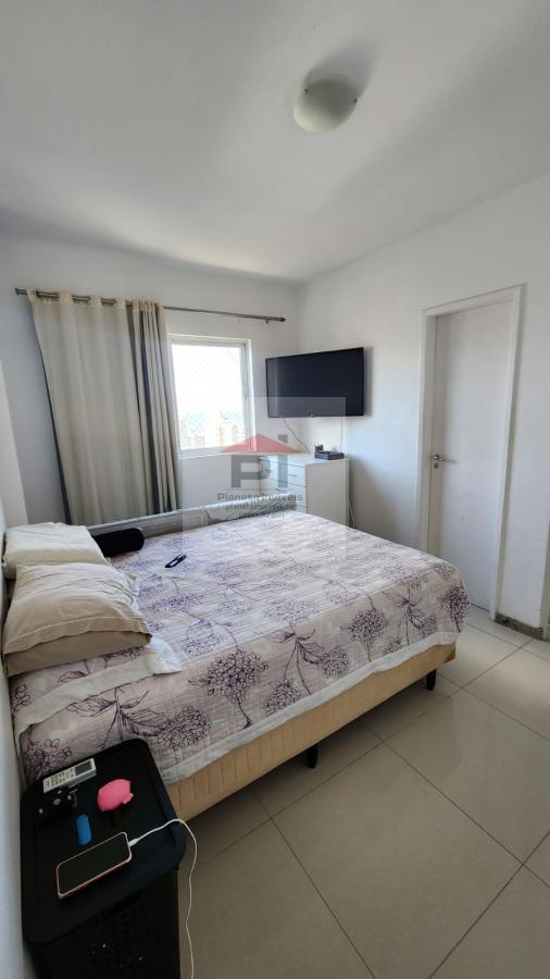 Apartamento à venda com 2 quartos, 70m² - Foto 12