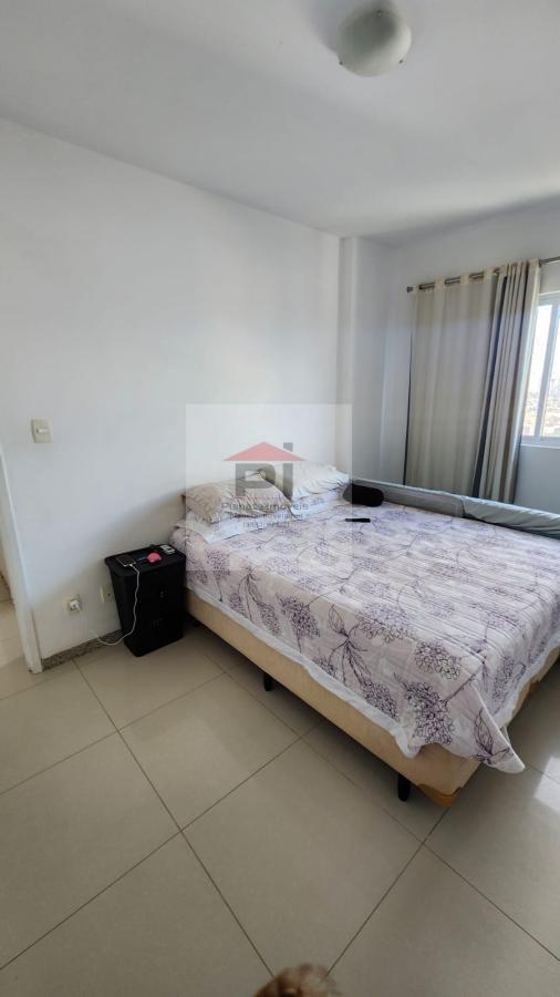 Apartamento à venda com 2 quartos, 70m² - Foto 14