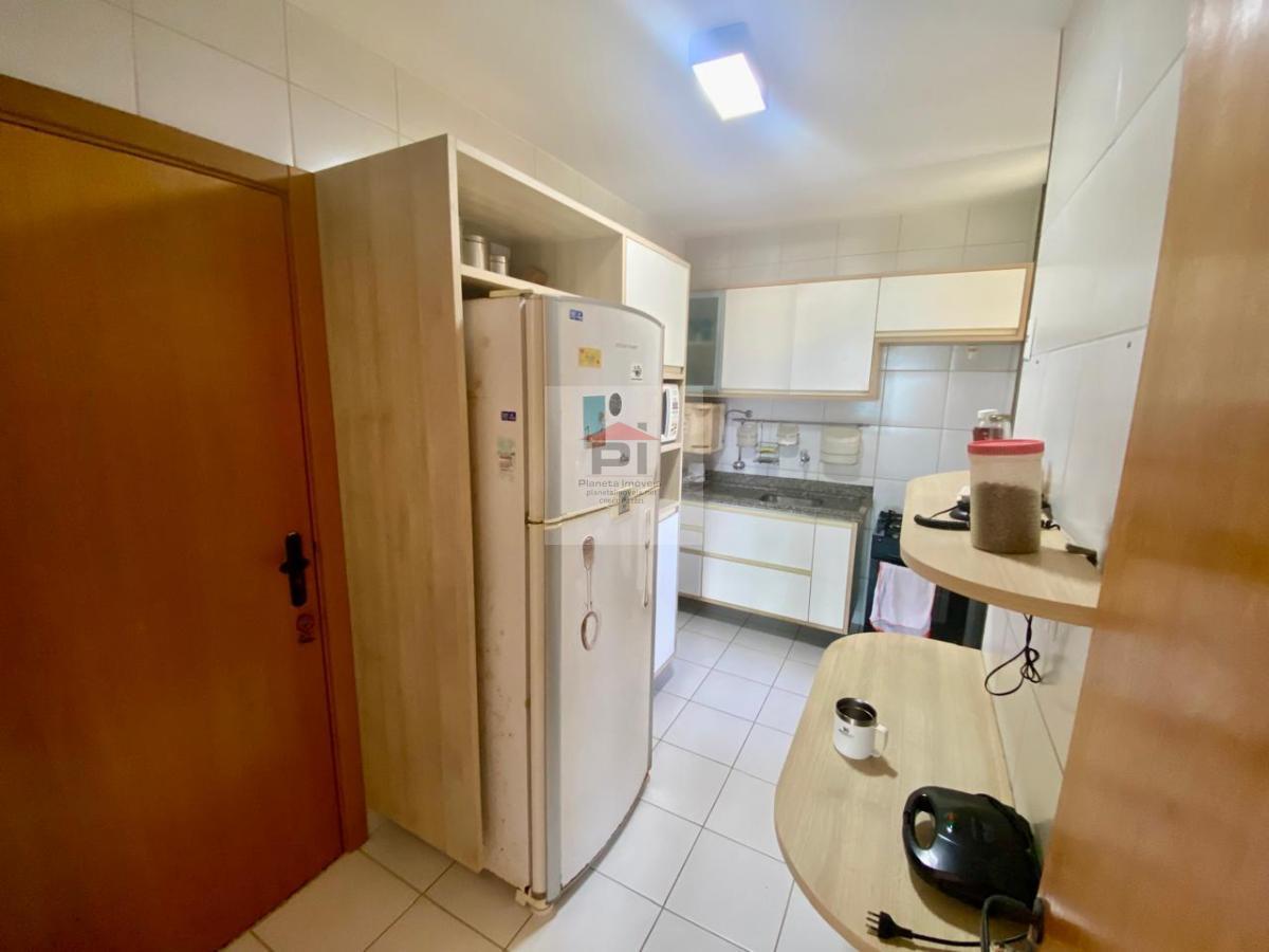 Apartamento à venda com 2 quartos, 93m² - Foto 7