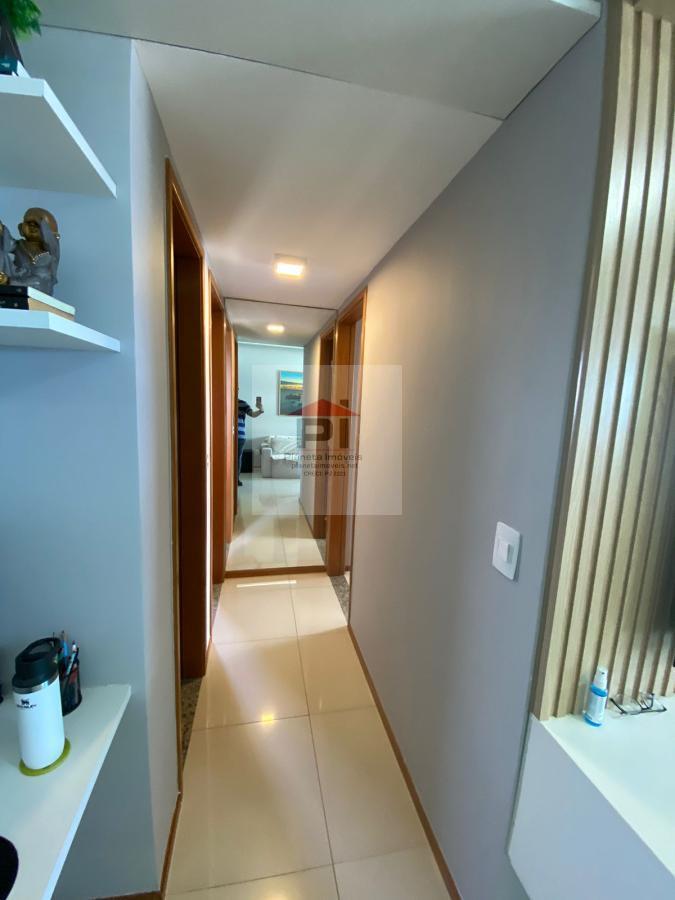 Apartamento à venda com 2 quartos, 70m² - Foto 4