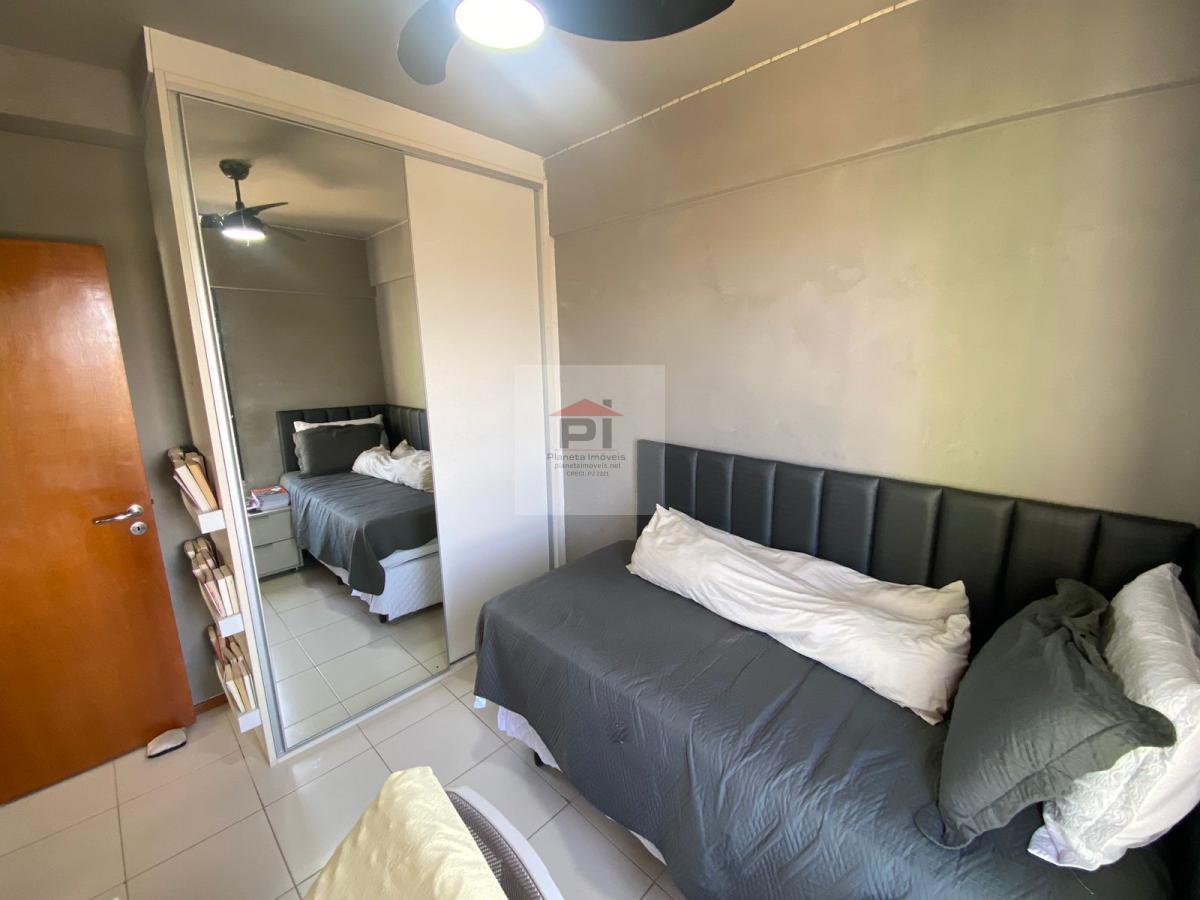 Apartamento à venda com 2 quartos, 70m² - Foto 10