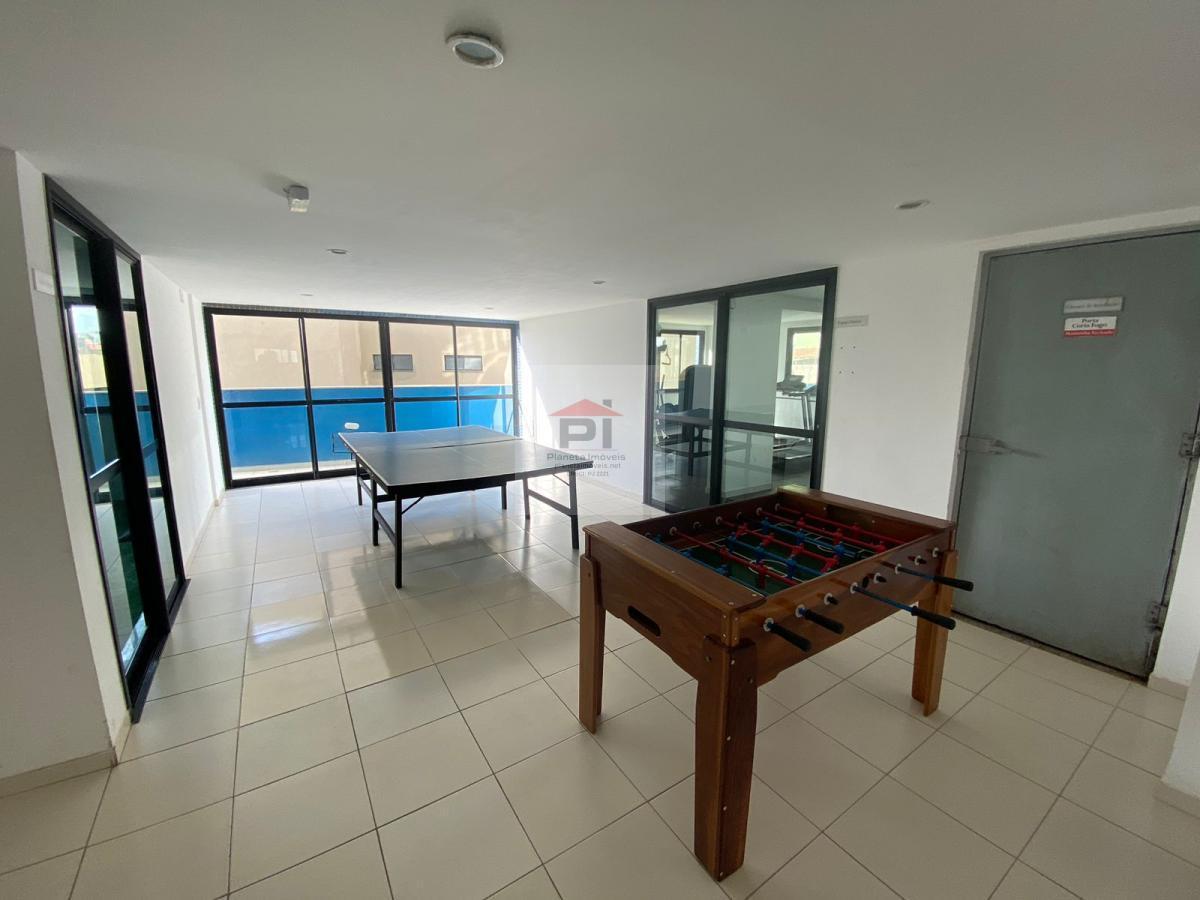 Apartamento à venda com 2 quartos, 70m² - Foto 15