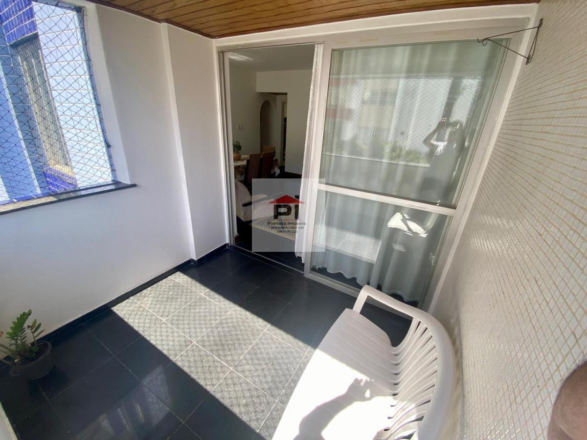 Apartamento à venda com 3 quartos, 139m² - Foto 3