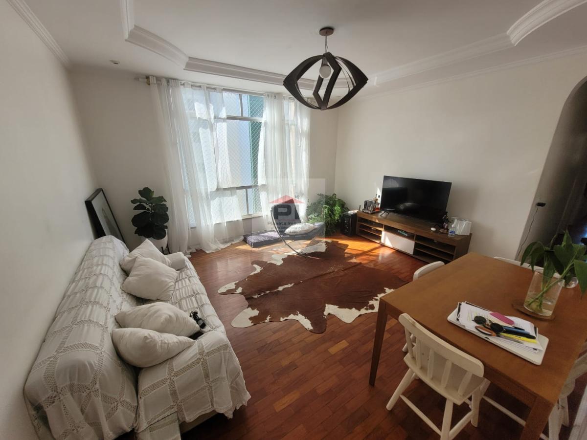 Apartamento à venda com 3 quartos, 107m² - Foto 1