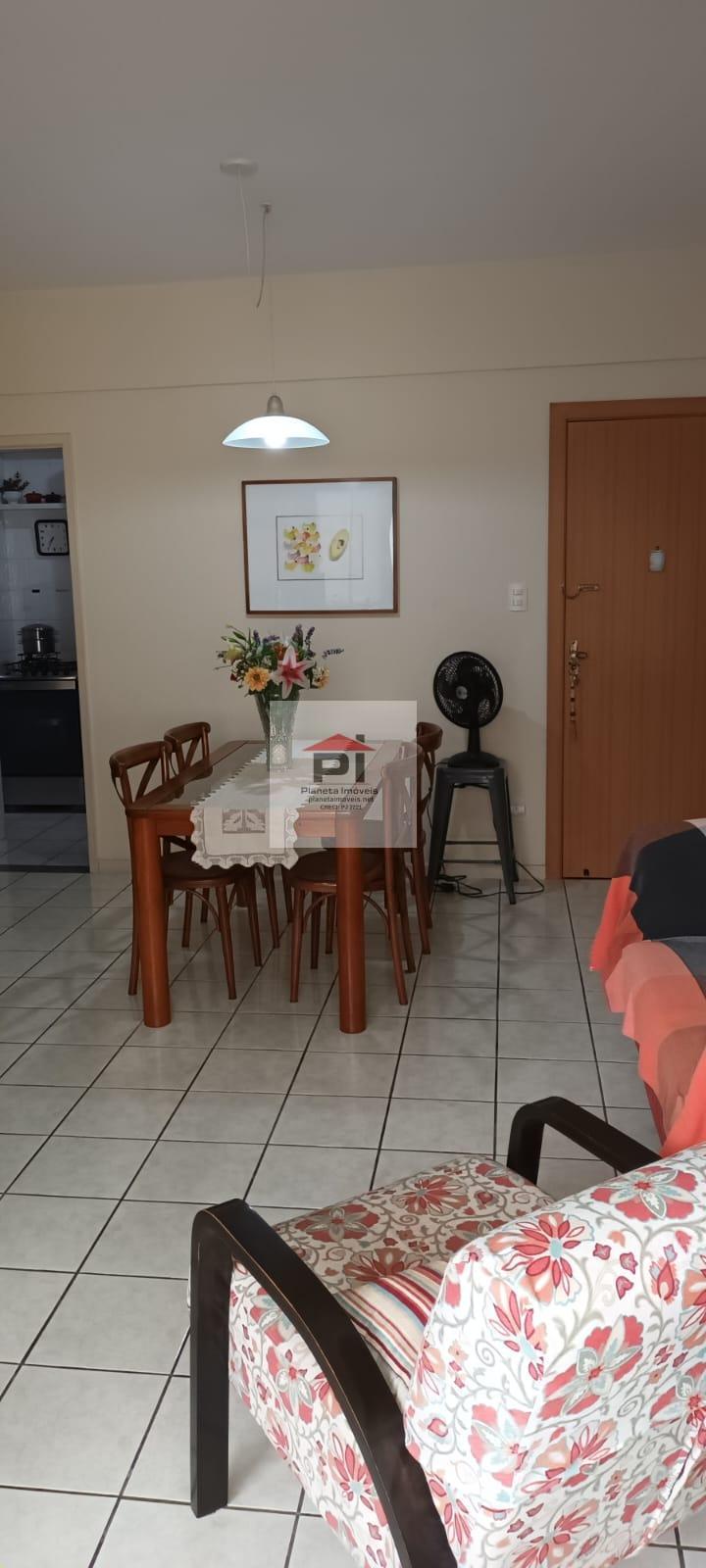 Apartamento à venda com 3 quartos, 70m² - Foto 4