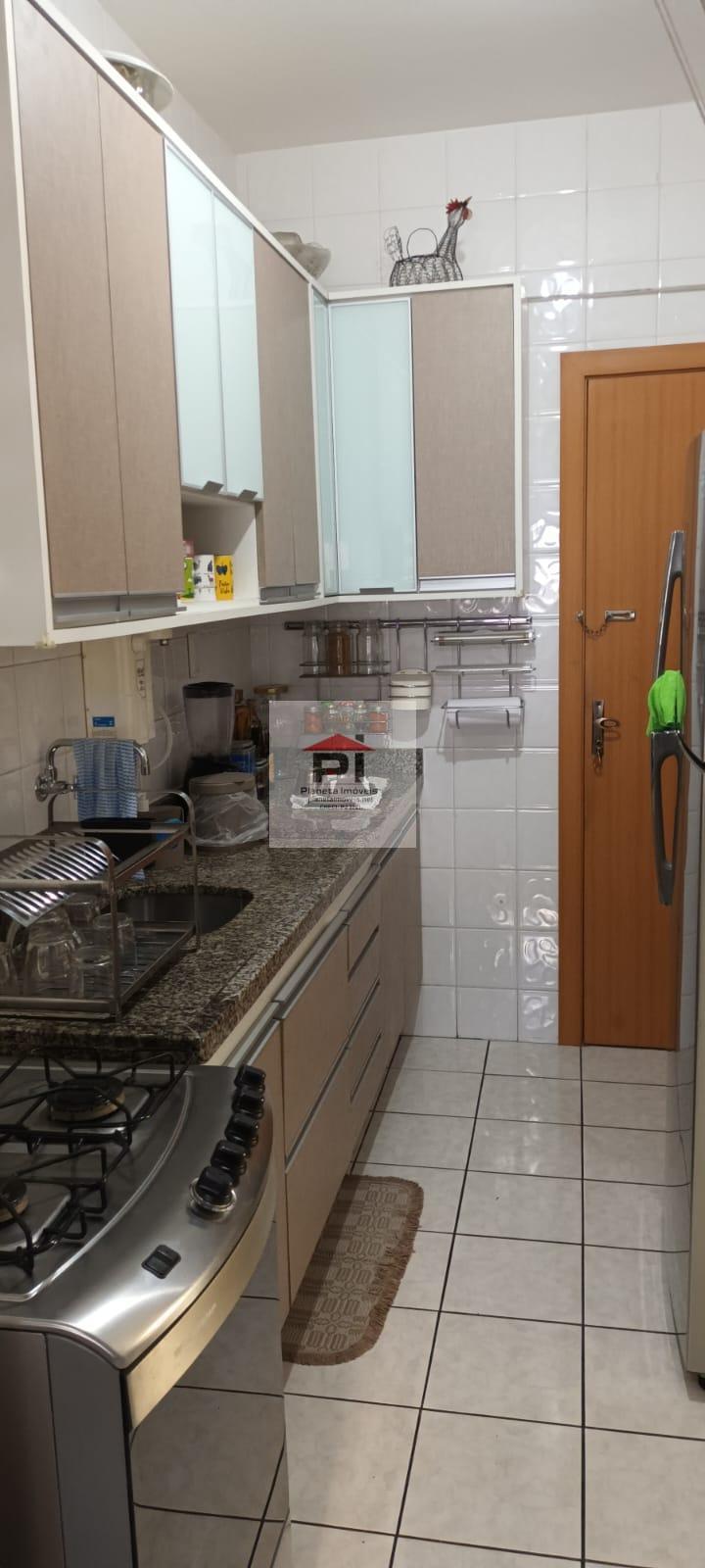 Apartamento à venda com 3 quartos, 70m² - Foto 20